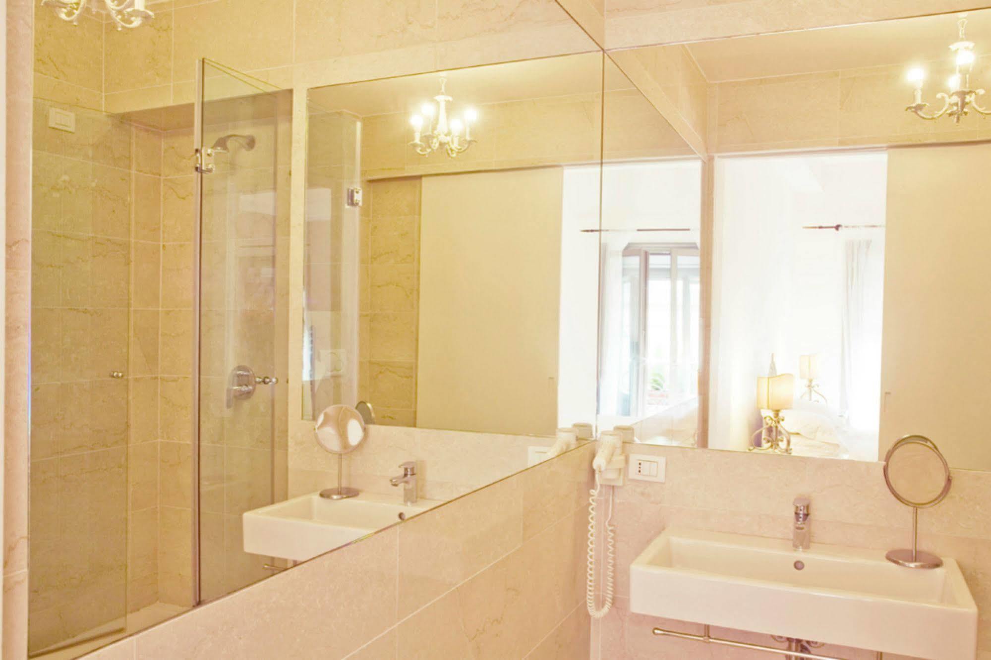 Milano Suites Extérieur photo